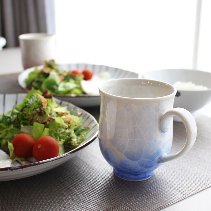 [MUG (CUP)] FLOWER CRYSTAL (WHITE BACKGROUND BLUE RED) MUG (2-PIECE SET) | TOUAN | KYOTO-KIYOMIZU WARES