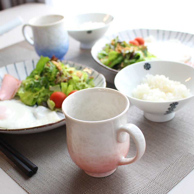 [MUG (CUP)] FLOWER CRYSTAL (WHITE BACKGROUND BLUE RED) MUG (2-PIECE SET) | TOUAN | KYOTO-KIYOMIZU WARES