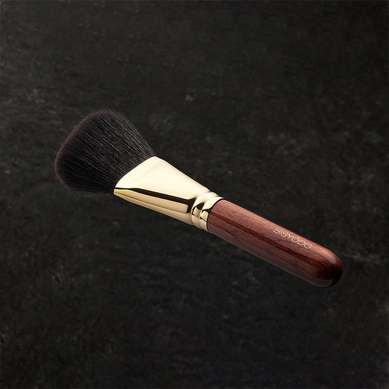 [MAKEUP BRUSH] BISYODO (L) FINISHING POWDER BRUSH (ANGLED) 50MM | MAKEUP BRUSH CRAFT | UYODA BISYODO