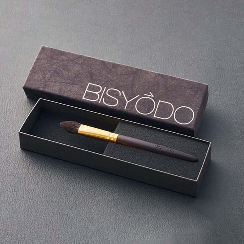 [MAKEUP BRUSH] GRAND FINISHING HIGHLIGHT BRUSH (FLAT) | MAKEUP BRUSH CRAFT | UYODA BISYODO