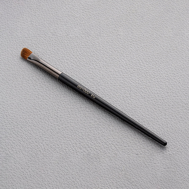 [MAKEUP BRUSH] SHIORI LIP BRUSH (LONG POINT) | MAKEUP BRUSH CRAFT | UYODA BISYODO