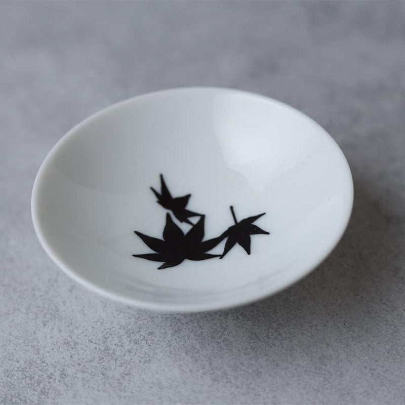 [SAKE CUP] AUTUMN LEAVES (WHITE) | COLOR & DESIGN CHANGE | MINO WARES | MARUMO TAKAGI