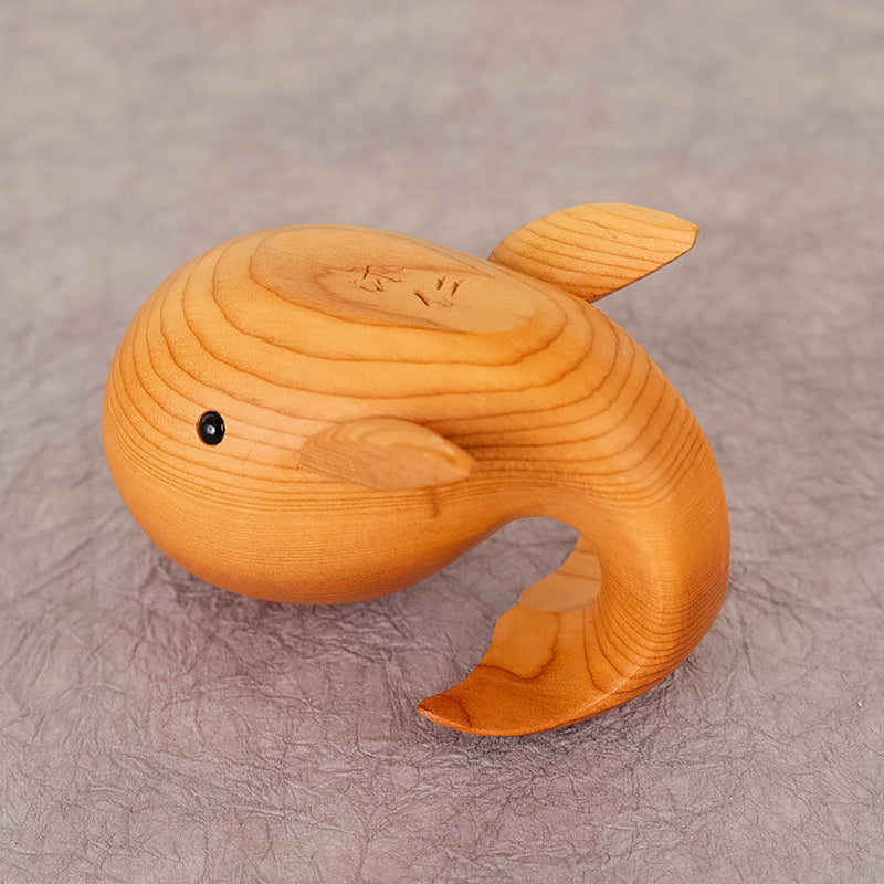 [DOLL] WHALE | ICHII ITTO BORI (WOOD CARVING) | HIROSHI WASHIZUKA