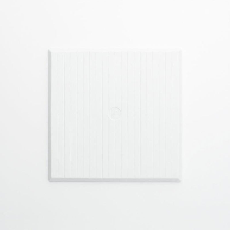 [DISH] SCULPTURE-PATTERN (WHITE PORCERIN) SQUARE PLATE (M) | HASAMI WARES| SAIKAI TOKI