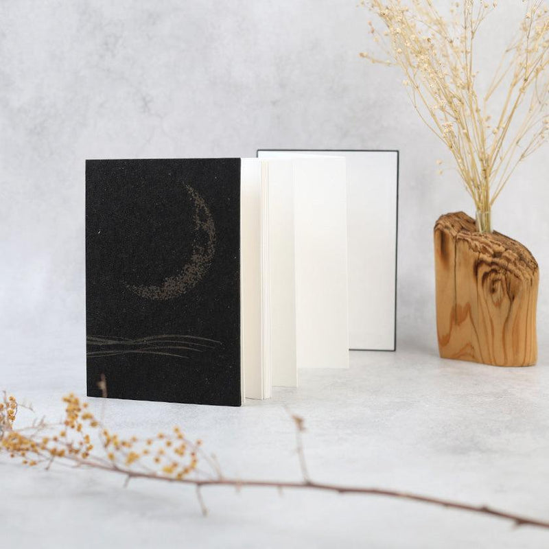 [STATIONERY] CRESCENT MOON (BLACK) | KARAKAMI (JAPANESE PAPER)｜KEIBIFUGETSU