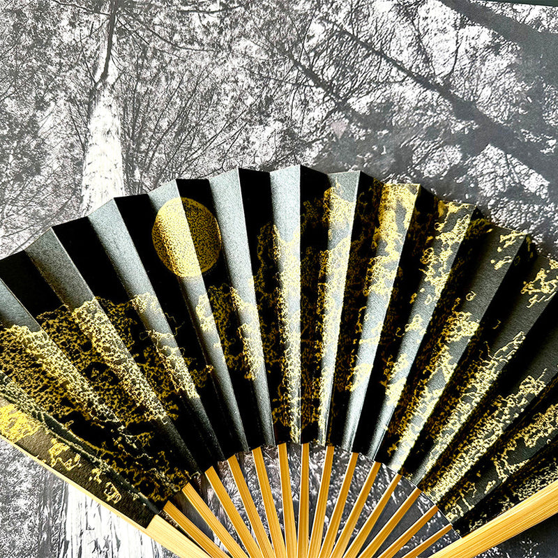 [HAND FAN] JAPANESE CYPRESS MOON-THINKING | KARAKAMI (JAPANESE PAPER)｜KEIBIFUGETSU
