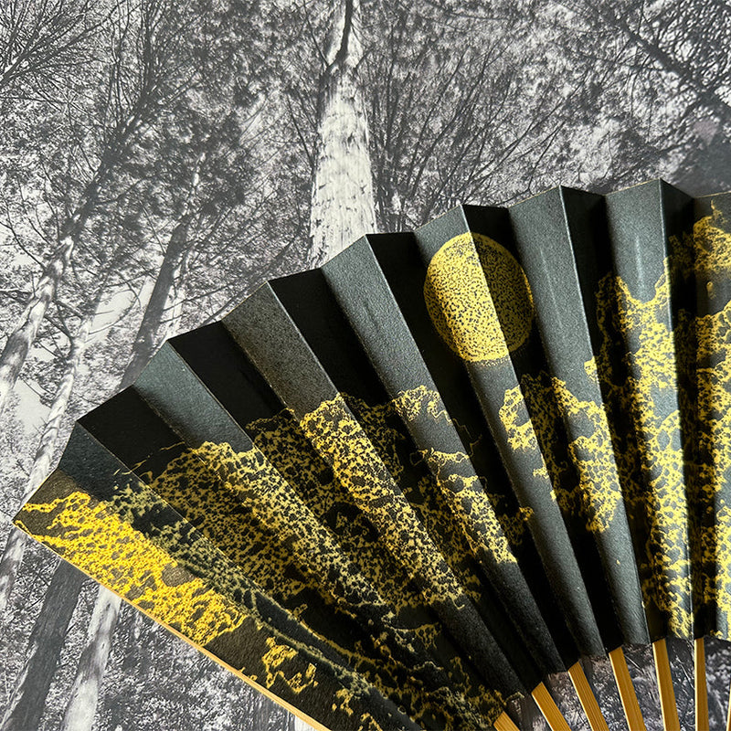 [HAND FAN] JAPANESE CYPRESS MOON-THINKING | KARAKAMI (JAPANESE PAPER)｜KEIBIFUGETSU