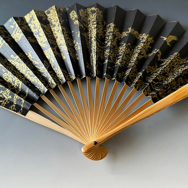 [HAND FAN] JAPANESE CYPRESS EAGLES SOAR | KARAKAMI (JAPANESE PAPER)｜KEIBIFUGETSU