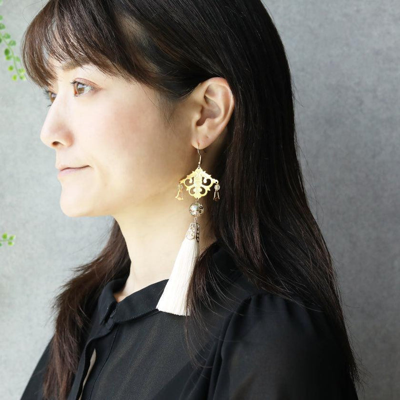 [CLIP-ON EARRINGS/EARRINGS] IVORY / CLEAR | KYO BUTSUDAN|IWATA HOURAIYA