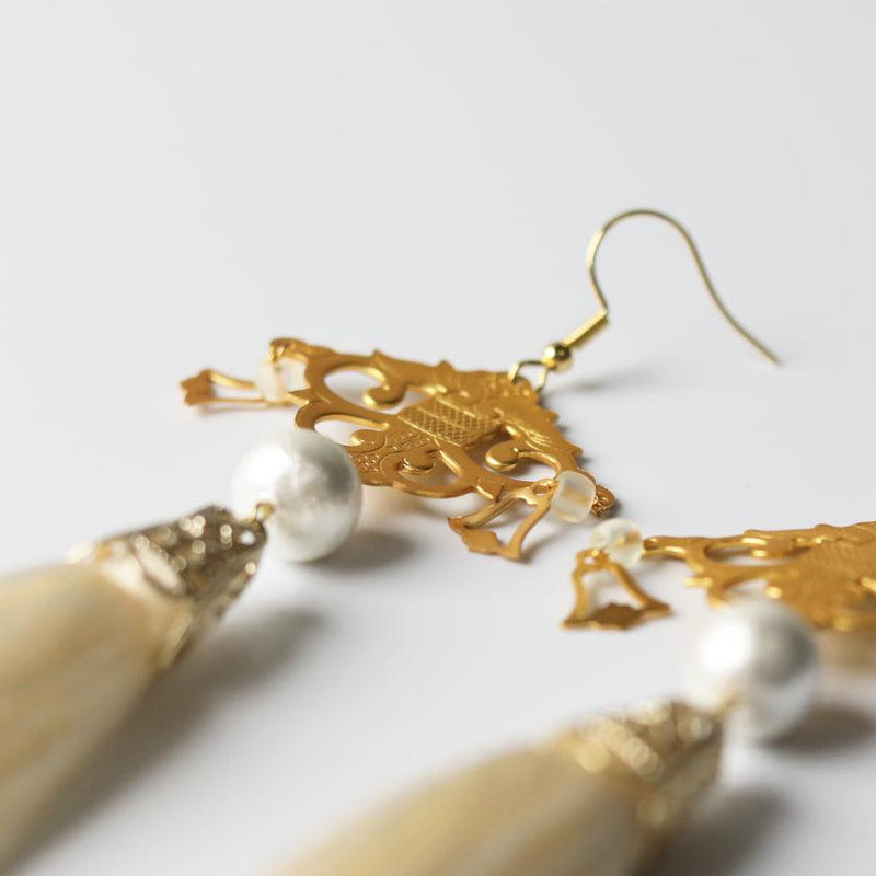 [CLIP-ON EARRINGS/EARRINGS] IVORY / COTTON PEARL WHITE | KYO BUTSUDAN|IWATA HOURAIYA