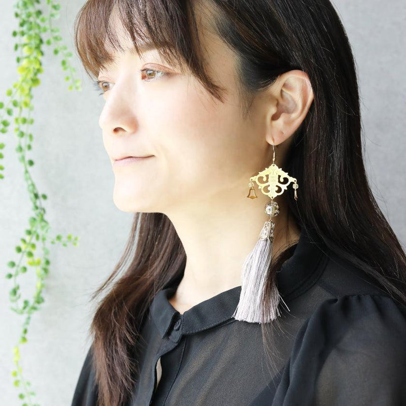 [CLIP-ON EARRINGS/EARRINGS] GRAY / CLEAR | KYO BUTSUDAN|IWATA HOURAIYA