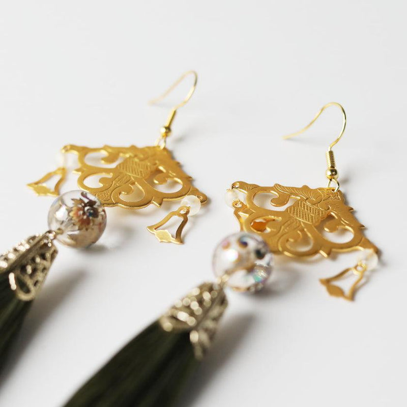 [CLIP-ON EARRINGS/EARRINGS] GREEN / CLEAR | KYO BUTSUDAN|IWATA HOURAIYA