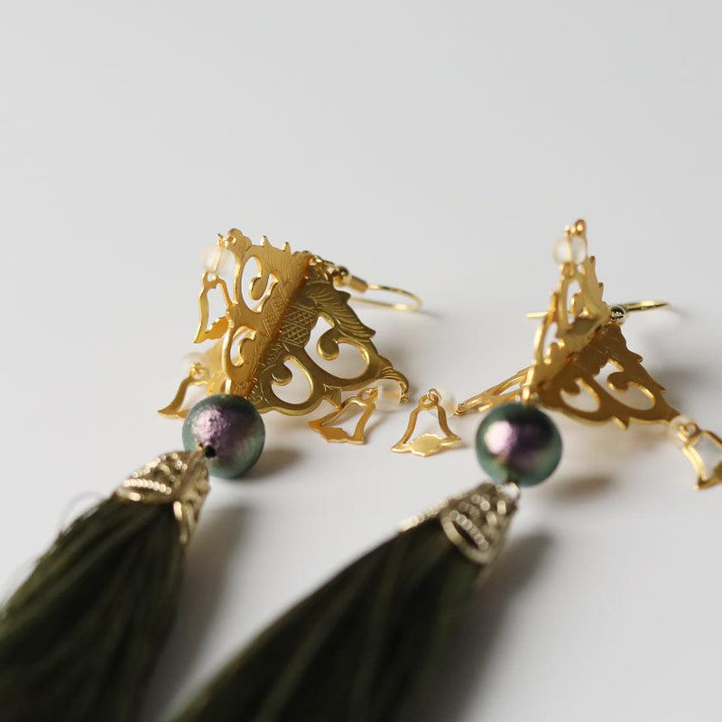 [CLIP-ON EARRINGS/EARRINGS] GREEN / PEARL GREEN | KYO BUTSUDAN|IWATA HOURAIYA