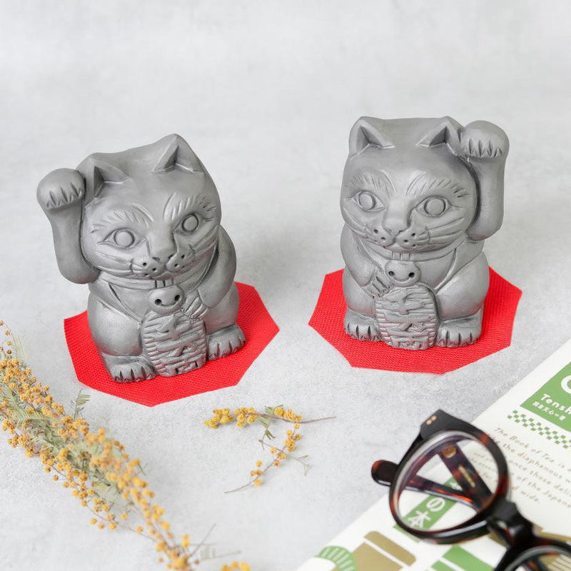 [BECKONING (LUCKY) CAT] MANEKI NEKO (GARGOYLE) OF KAWARA | AWAJI ONIGAWARA | GAROU