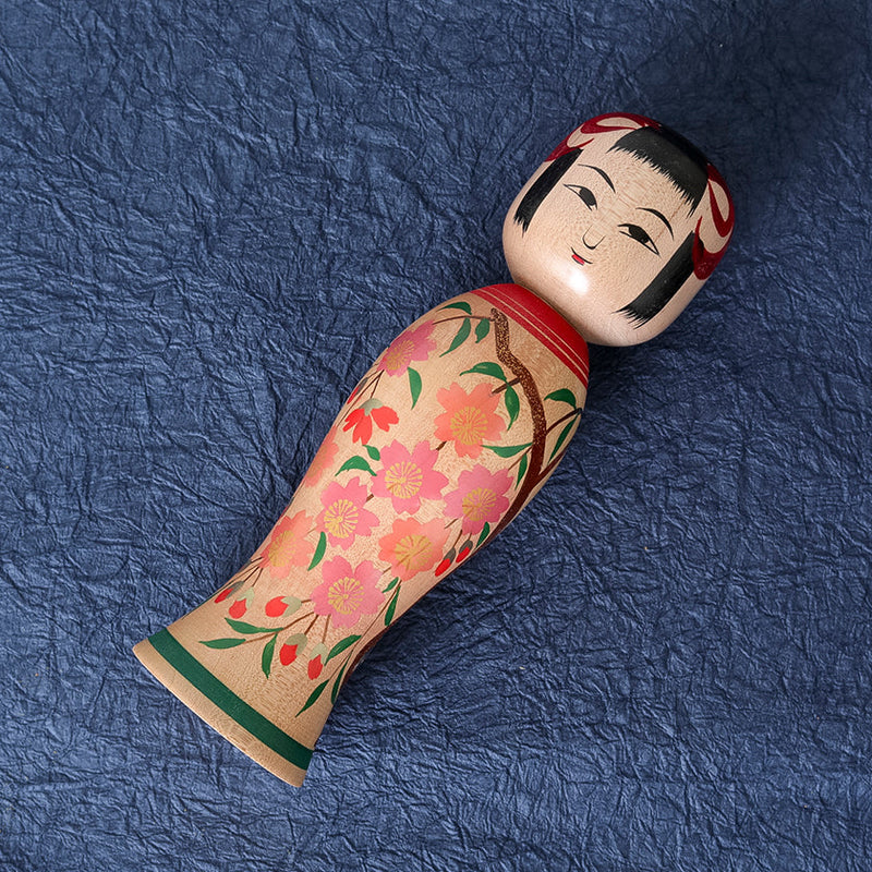 [DOLL] MAKIE KOKESHI (Wooden Dolls) CHERRY BLOSSOM PATTERN | TSUCHIYU DENTO KOKESHI (Wooden Dolls) | AKIHIRO KONNO