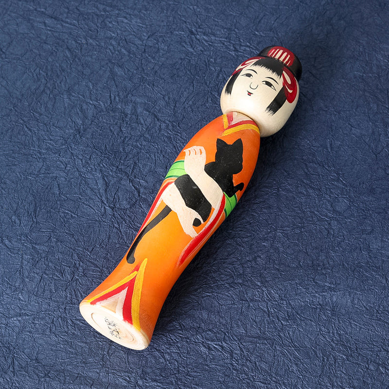 [DOLL] TAISHO PERIOD STYLE KOKESHI (Wooden Dolls) ORANGE | TSUCHIYU DENTO KOKESHI (Wooden Dolls) | AKIHIRO KONNO