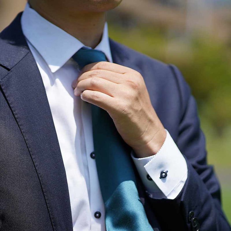 [領帶]領帶深青色宮崎駿33 Momme絲綢緞| Gunnai紡織品