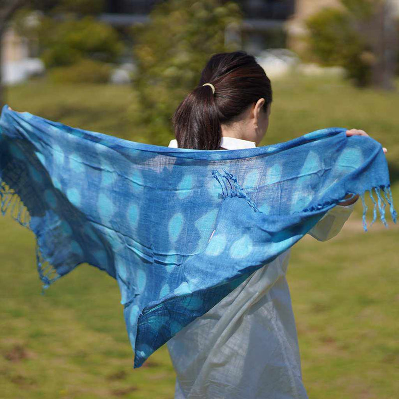 [SCARF] HAND-DYED STALL WITH NATURAL INDIGO (SQUEEZE) | INDIGO DYEING| INDIGO KESENNUMA