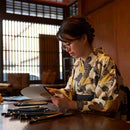 [HAND FAN] WOMEN'S SILK FAN HANANO'S BUTTERFLY MAUVE | KYOTO FOLDING FANS | OHNISHI TSUNE SHOTEN