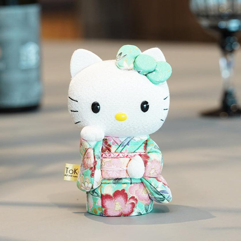 [BECKONING (LUCKY) CAT] HELLO KITTY (GREEN) | EDO ART DOLLS | KAKINUMA DOLLS