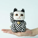 [BECKONING (LUCKY) CAT] MANEKI NEKO CHECKERED PATTERN BLACK (L) | EDO ART DOLLS | KAKINUMA DOLLS