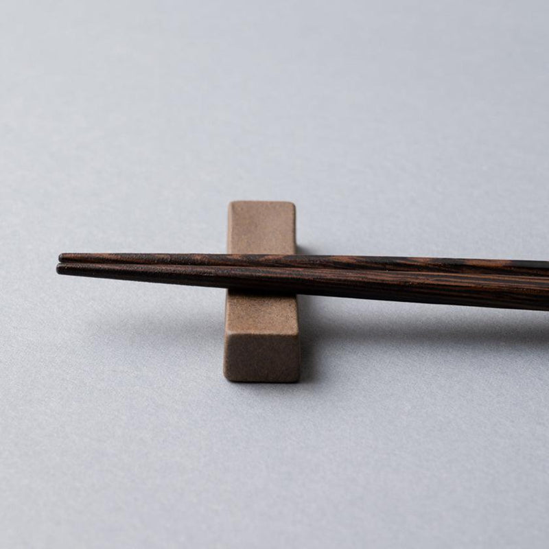 [CHOPSTICKS] WENGE OCTAGON HASHIKURA SEASON01 PALE PINK (WITH CHOPSTICK REST) | WAKASA LACQUERWARE| MATSUKAN