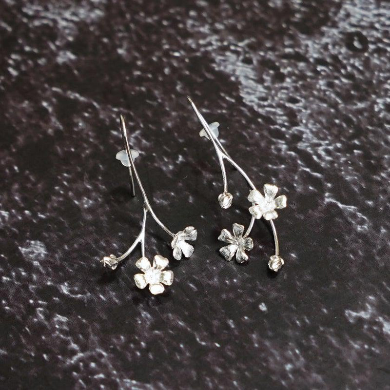 [PIERCED EARRINGS] BABY'S BREATH L | CHECOS | SILVER WORK