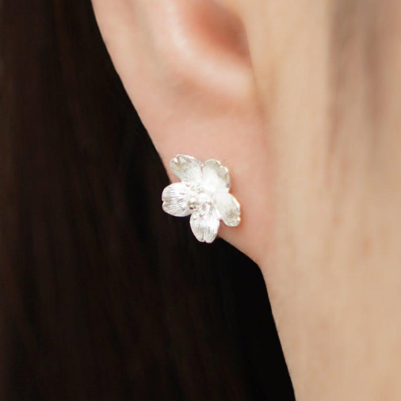 [PIERCED EARRINGS] CHERRY BLOSSAM | CHECOS | SILVER WORK