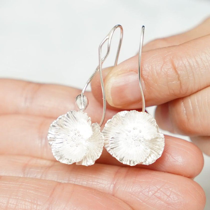 [PIERCED EARRINGS] SHIRLEY POPPY L | CHECOS | SILVER WORK