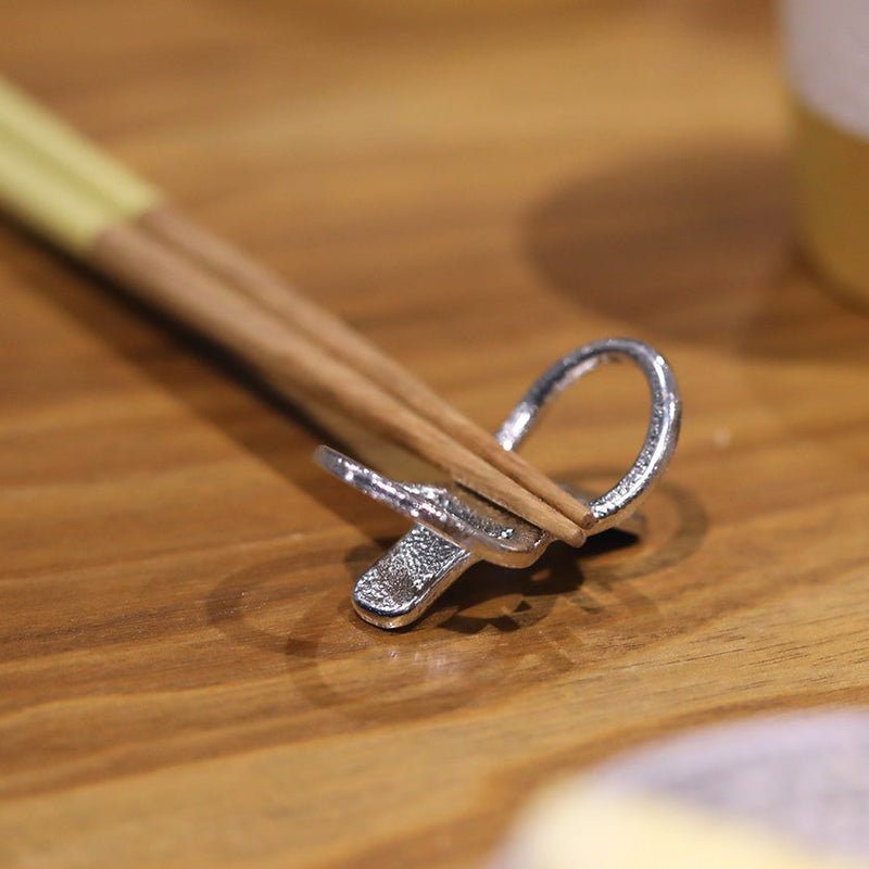 [筷子休息（持有人）] 8-3件|高田銅牌| Nousaku