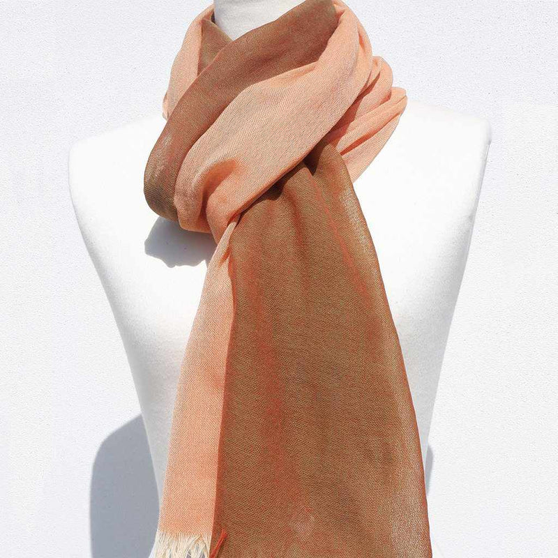 [SCARF] STALL KASANE YAMATO PERSIMMON (PERSIMMON × IRIDESCENT) | GUNNAI TEXTILES| FUJI SAKURA