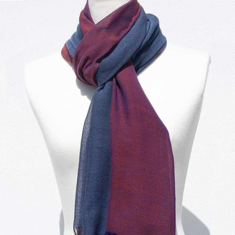 [SCARF] STALL KASANE GRAPE DYEING (BURGUNDY × INDIGO NAVY) | GUNNAI TEXTILES| FUJI SAKURA