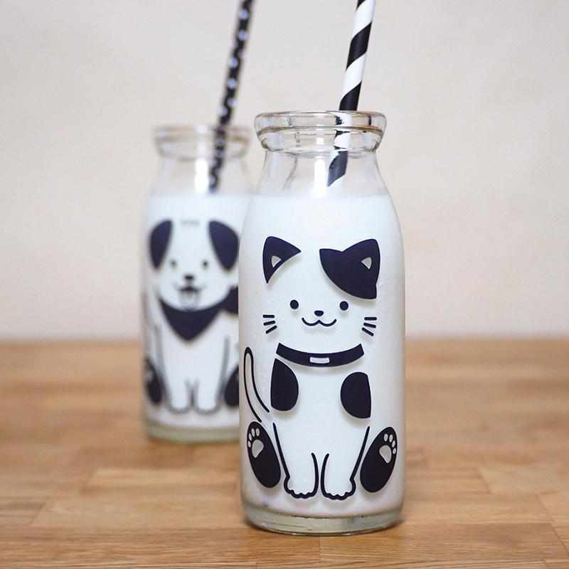 [玻璃]牛奶微笑魔法 （狗和貓） 2 件