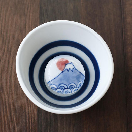 [SAKE CUP] CHERRY BLOSSOMS & MT FUJI (1 PIECE) SOUNDING SAKAZUKI | COLOR & DESIGN CHANGE | MINO WARES | MARUMO TAKAGI