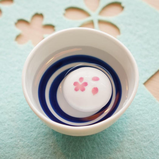 [SAKE CUP] CHERRY BLOSSOMS & MT FUJI (1 PIECE) SOUNDING SAKAZUKI | COLOR & DESIGN CHANGE | MINO WARES | MARUMO TAKAGI