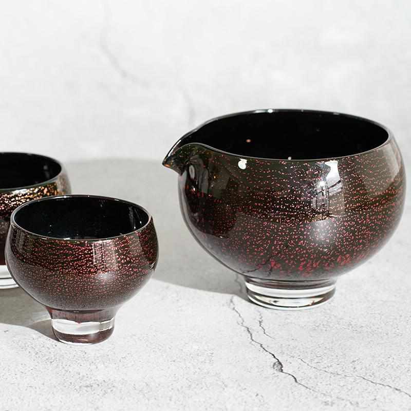 [SAKE BOTTLE & CUP SET] 3PIECES SAI RED | GLASS STUDIO IZUMO | BLOWN GLASS (2 weeks production after order)