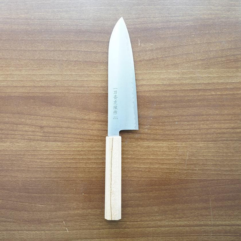 [KITCHEN (CHEF) KNIFE]  POWDERED HSS SUPER GOLD (SG2) SANTOKU KNIFE (DOUBLE EDGED) OAK HANDLE 180MM | SEKI FORGED BLADES