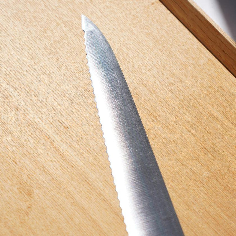 [廚房（廚師）刀]鉬鋼麵包刀Aomori Hiba八角形橄欖木bol 240 | Sakai鍛造刀片