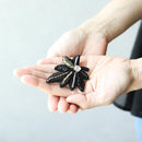 [BROOCH] TINT LEAF THREE BLACK | KYOTO YUZEN DYEING | MORPHOSPHERE