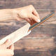 [กระเป๋าพัดลมมือ] กระเป๋าพัดลมสีเบจ | Kyoto Folding Fans | Yasuto Yonehara ทุ่มเท