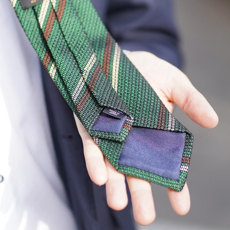 [內蒂]庫斯卡二線團領帶（綠色）|手工編織