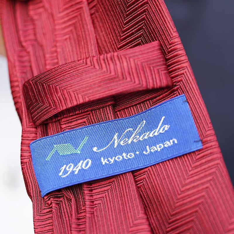 [PLEATS TIE] HERRINGBONE RED | NEKADO | NISHIJIN ORI (TEXTILES)