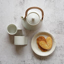 3-PIECE MINO WARE JAPANESE TEA SET - TEA POT & TEACUPS (VOYAGE BLANC NEIGE) | YAMATSU