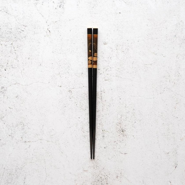 [筷子]手繪金或銀Lacqur金納西富士櫻花黑色（1套）| Hashimoto Kousaku Sikki | Wajima漆器