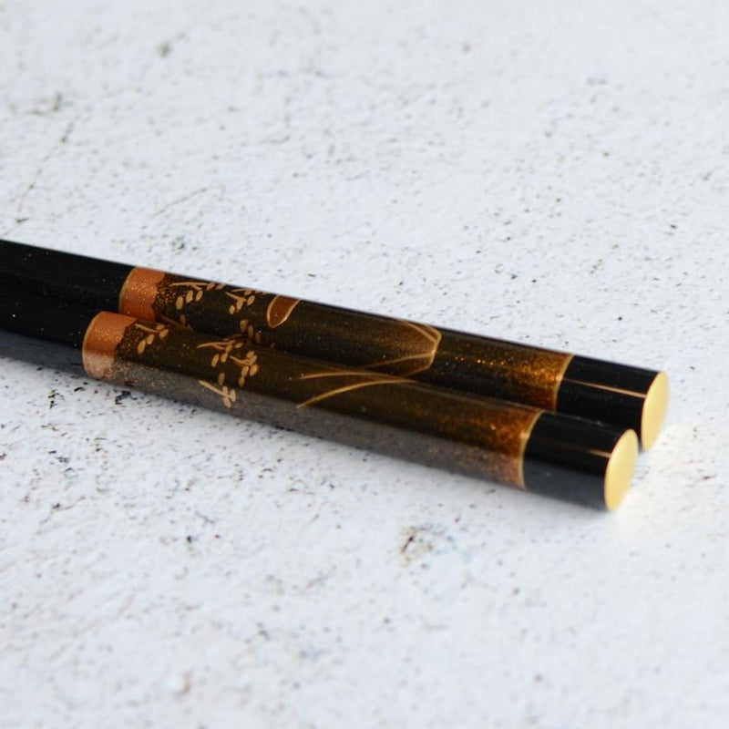 [CHOPSTICKS] HAND-DRAWN GOLD OR SILVER LACQUR GOLD NASHIJI FUJI MATSUBARA BLACK (1 SET) | HASHIMOTO KOUSAKU SIKKI | WAJIMA LACQUER