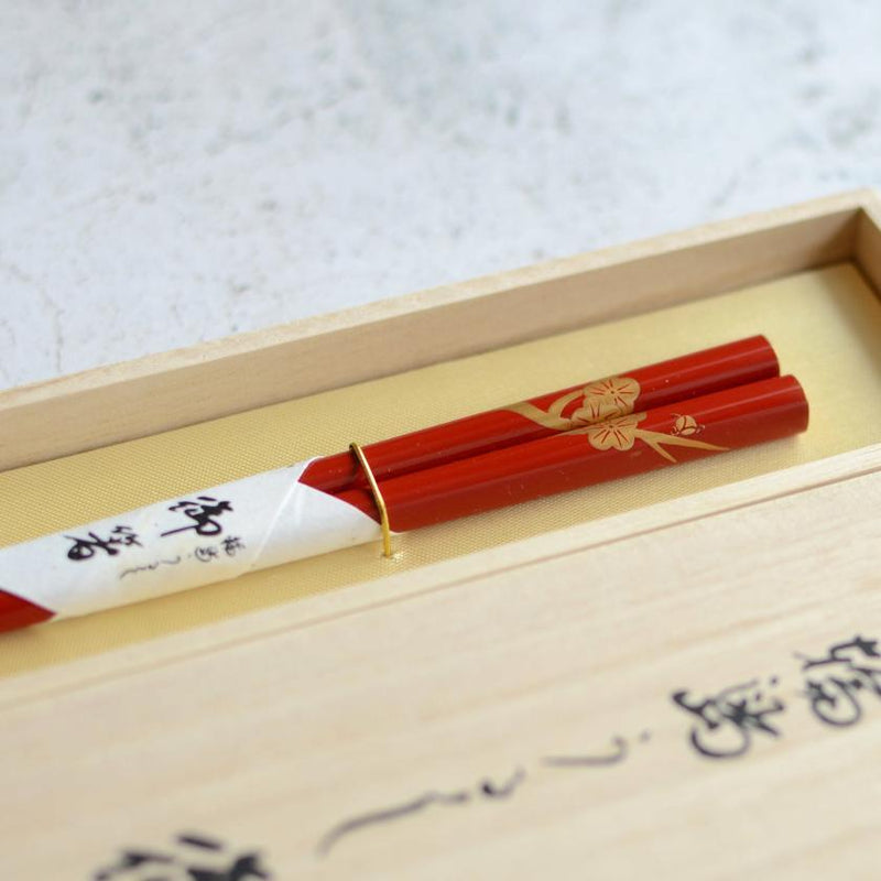 [CHOPSTICKS] HAND-DRAWN GOLD OR SILVER LACQUR PLUM RED (1 SET) | HASHIMOTO KOUSAKU SIKKI | WAJIMA LACQUER