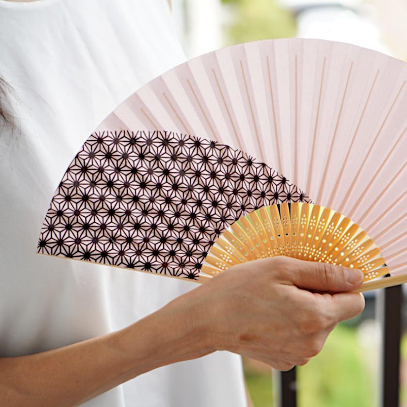 [HAND FAN] WOMEN'S  LACQUER PAINTING ASANOHA | NAGOYA FOLDING FAN | SUEHIRODO