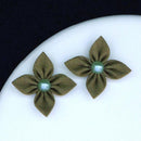 [ACCESSORY] CLOTH FLOWER LIGHT KHAKI | TSUMAMI KANZASHI | e TSUMAMI