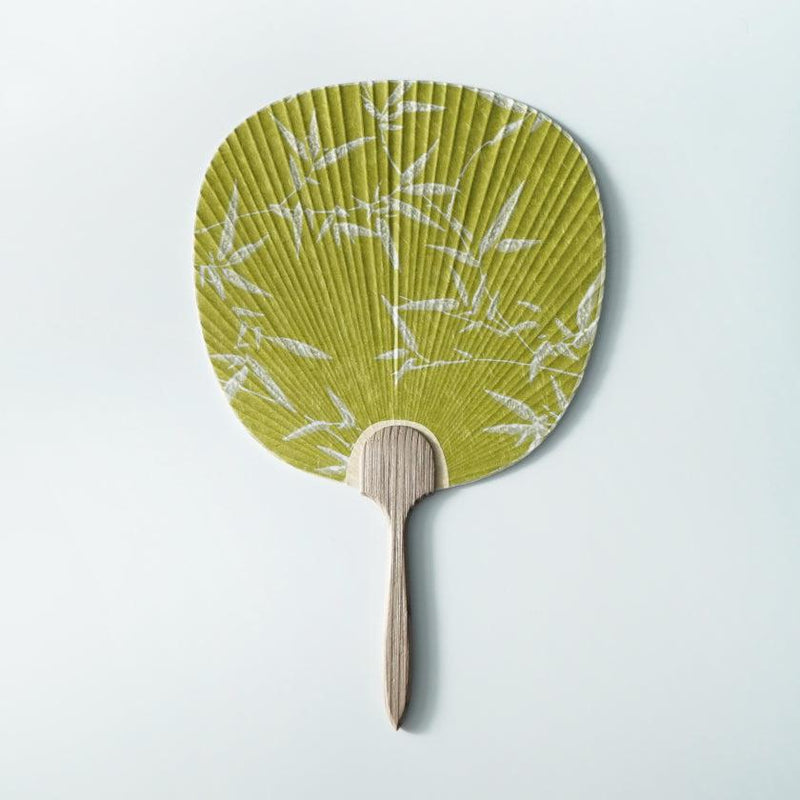 [HAND FAN] UCHIWA BAMBOO GRASS GREEN (L) | KARAGEN | KARAKAMI