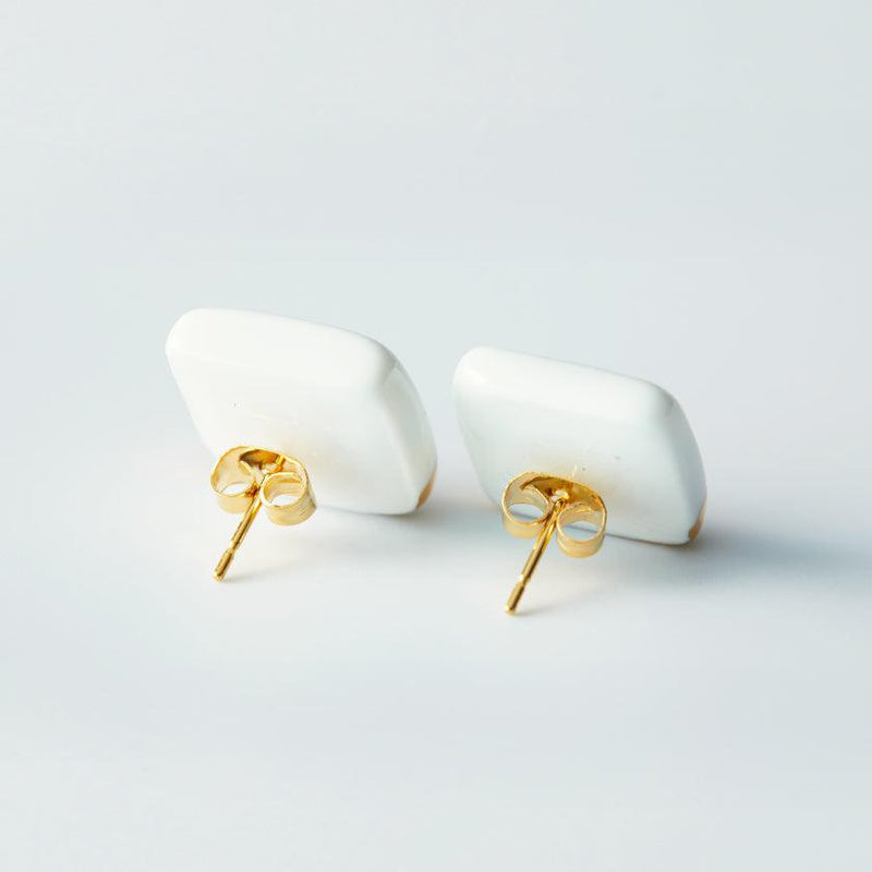 [PIERCED EARRINGS] WHITE PORCELAIN SQUARE | IMARI-ARITA WARES | 6.KILN